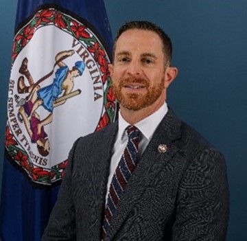 Komisyoner Mitch Melis